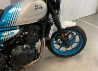 ROYAL ENFIELD Guerilla 450