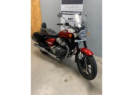 ROYAL ENFIELD SUPER METEOR 650 Celestial Red