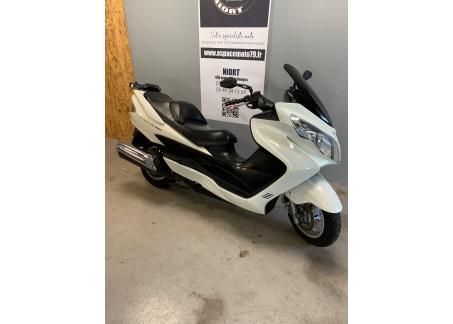 SUZUKI BURGMAN 400