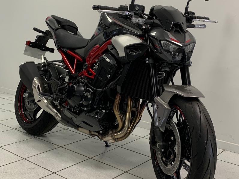 KAWASAKI Z 900